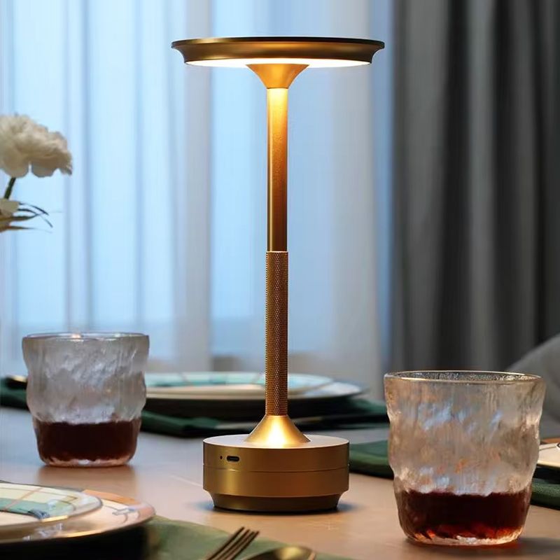 Lampka nocna APP1372-T Złota szczotkowana