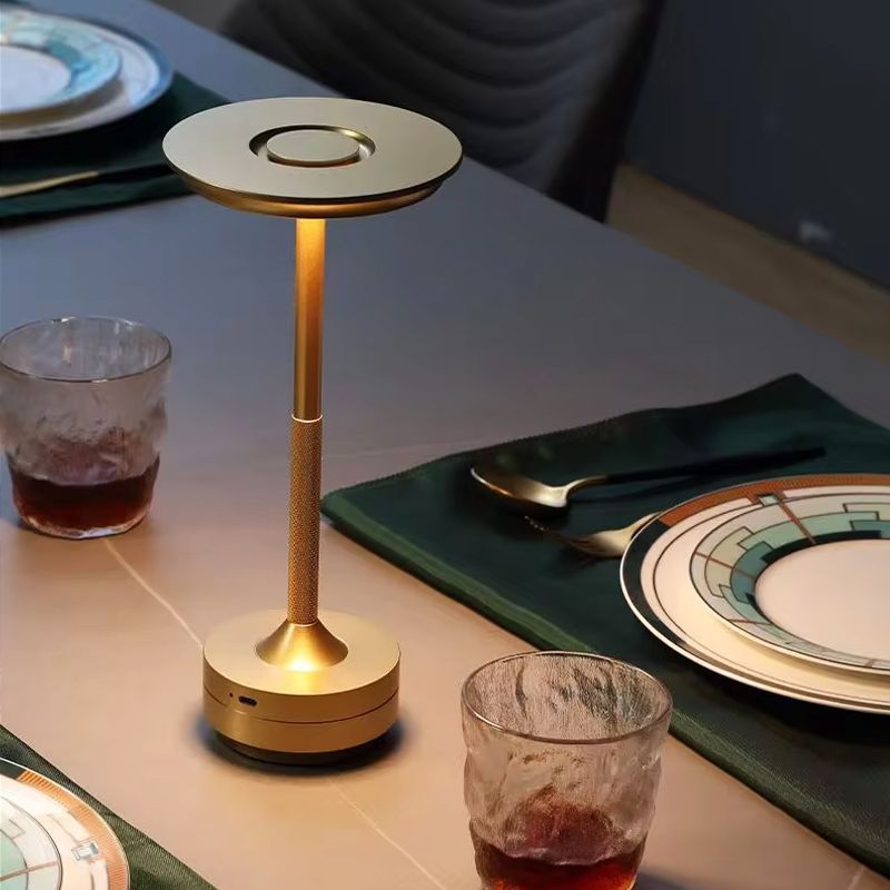 Lampka nocna APP1372-T Złota szczotkowana