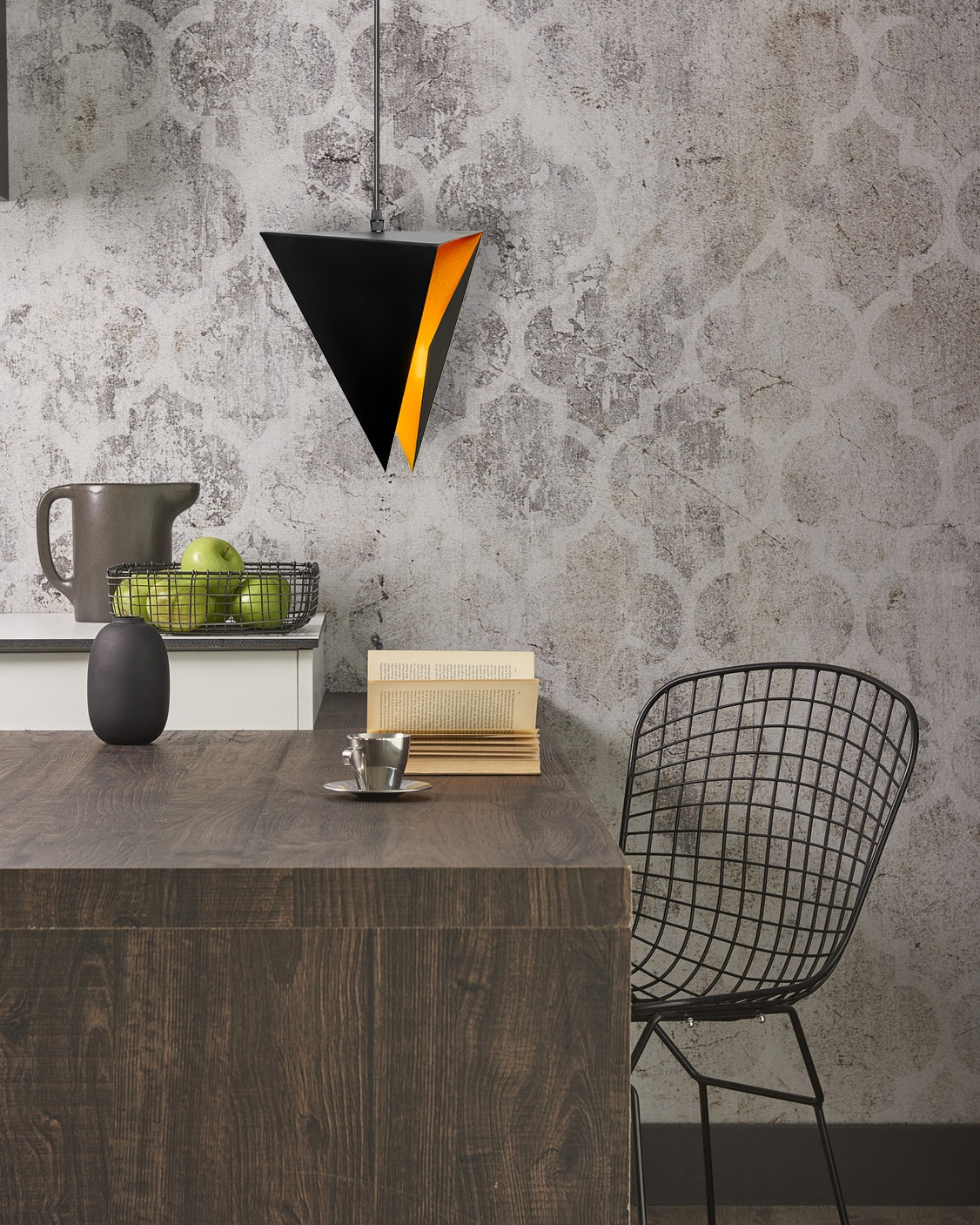 LAMPA SUFITOWA TRÓJKĄTNA GEOMETRYCZNA APP253-1CP CZARNA  8