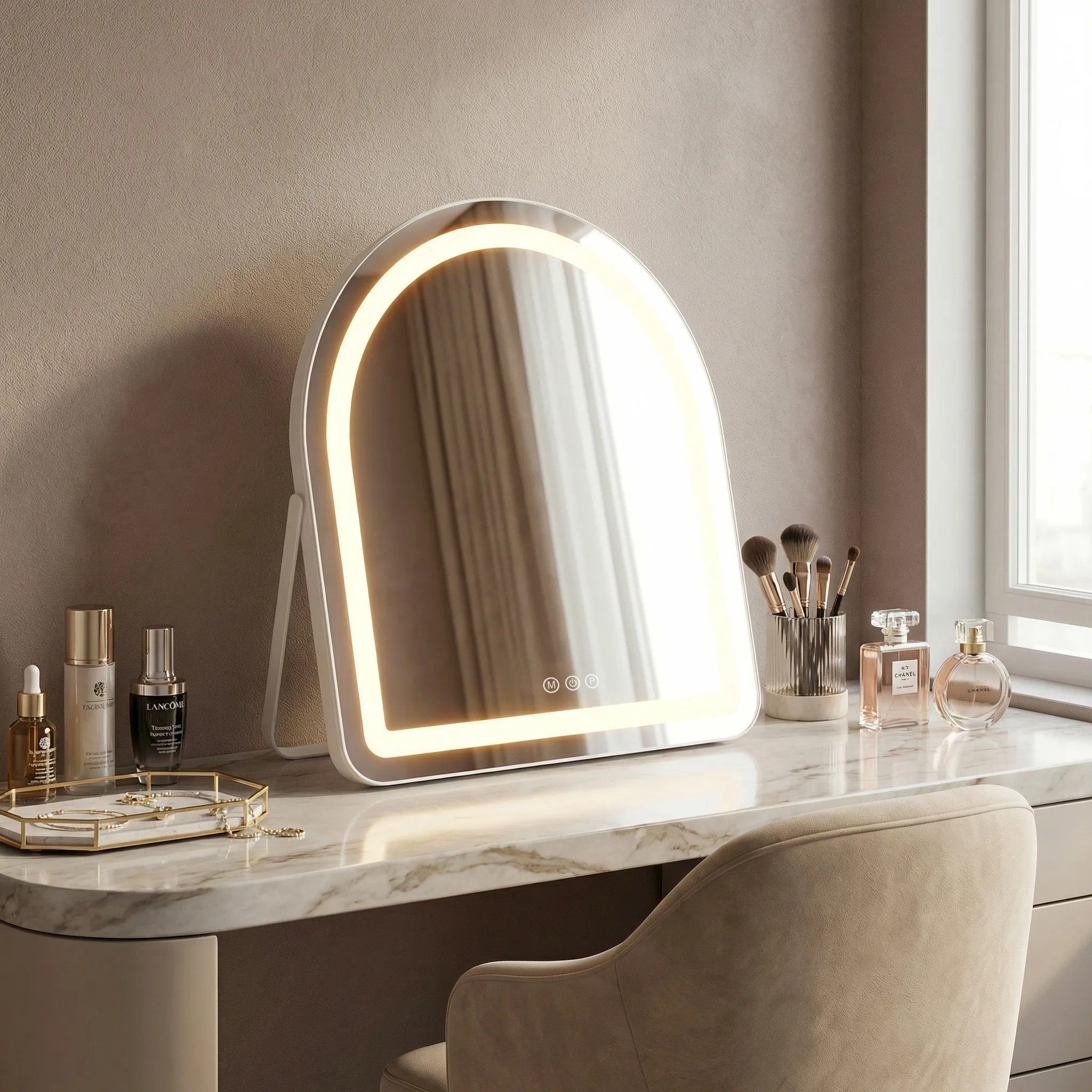 Lustro LED GLAM White 40x45cm  4