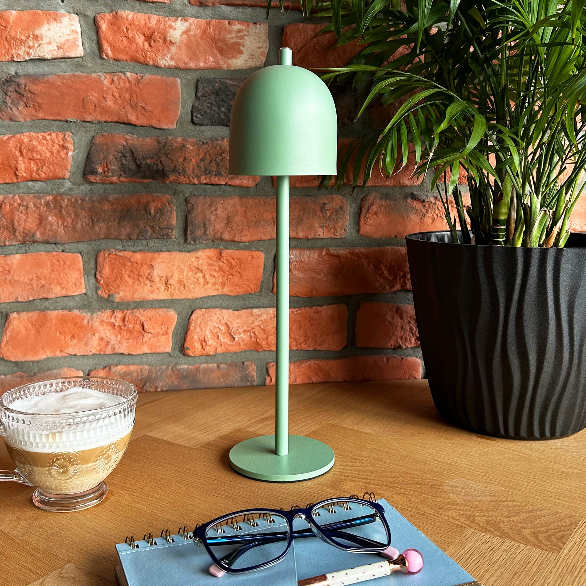 Lampka nocna APP1361-T zielona  6