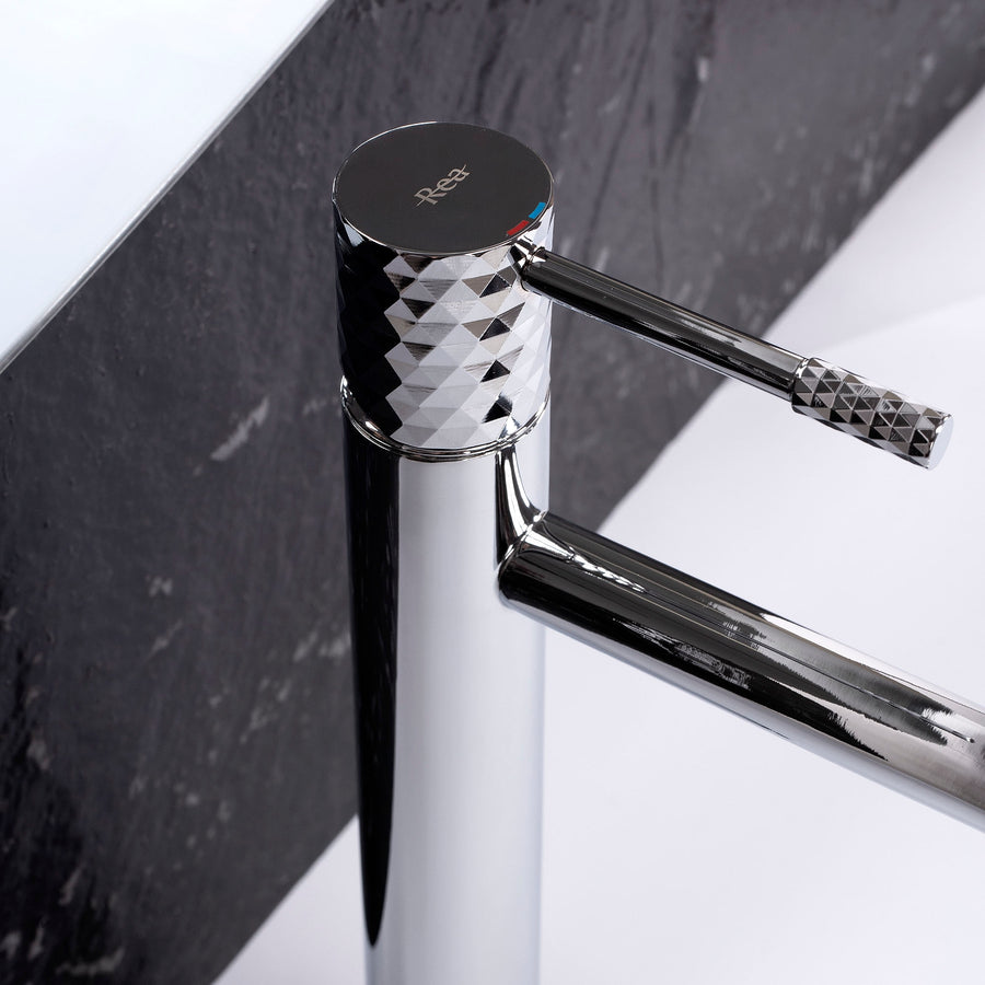 Bateria Umywalkowa Rea Lungo Diamond Chrom Wysoka  6