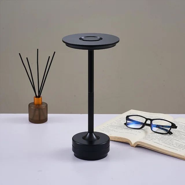 Lampka nocna APP1371-T Czarna