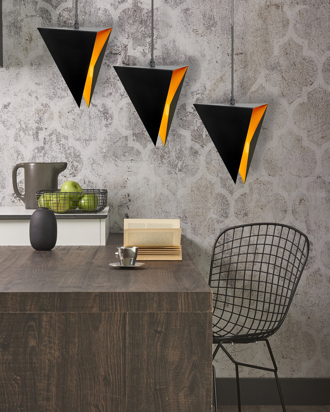 LAMPA TRÓJKĄTNA GEOMETRYCZNA POTRÓJNA APP254-3CP CZARNA  4