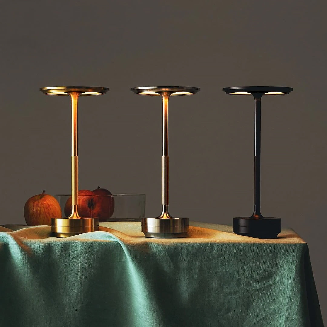 Lampka nocna APP1371-T Czarna  4